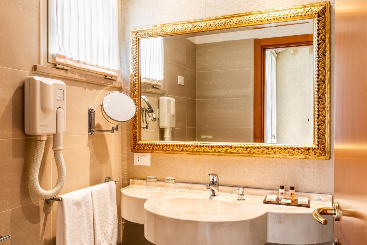 Hotel Mazzanti Milano Marittima Ngoại thất bức ảnh